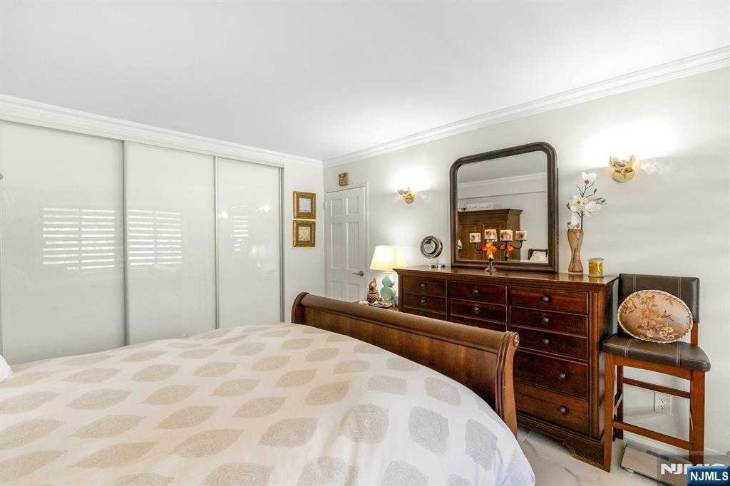 1203 River Road, Unit 8B Edgewater, NJ 07020 - Photo 21 of 40