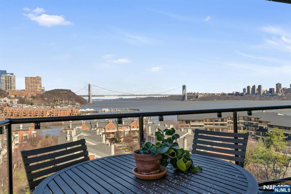 1203 River Road, Unit 8B Edgewater, NJ 07020 - Photo 27 of 40