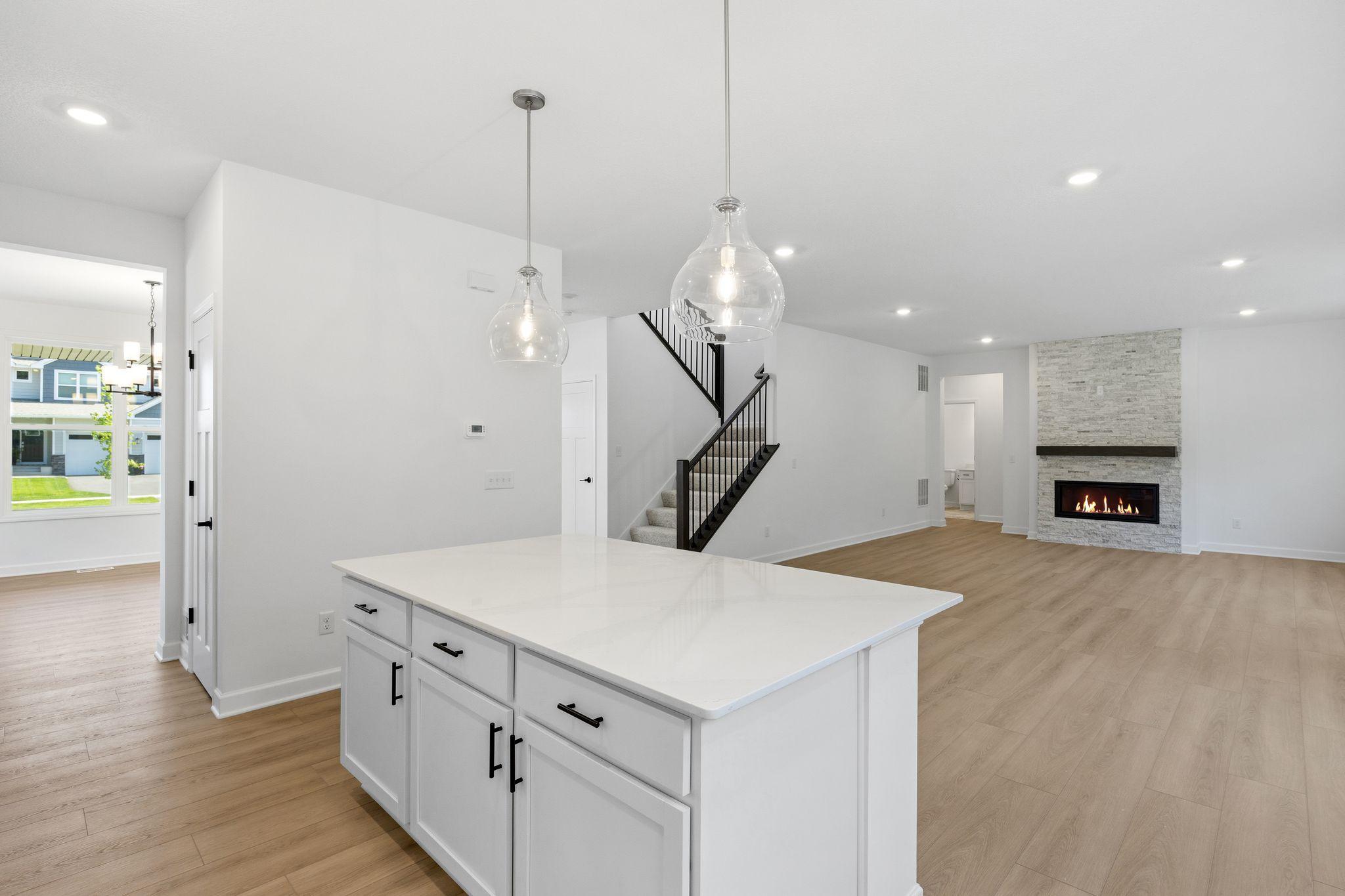 2493 Rock Elm Road Shakopee, MN 55379 - Photo 4 of 18