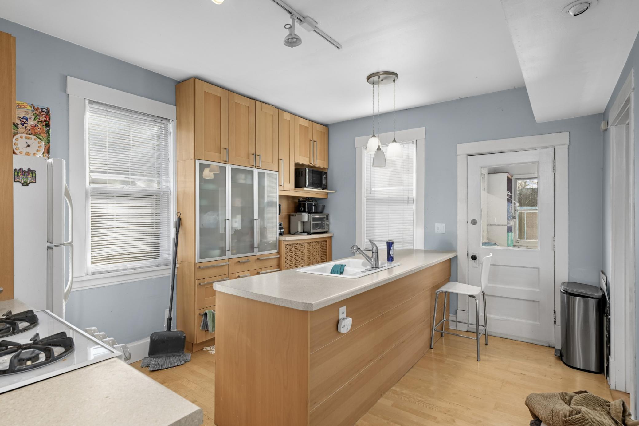671 South Canton Street St. Paul, MN 55102 - Photo 17 of 26