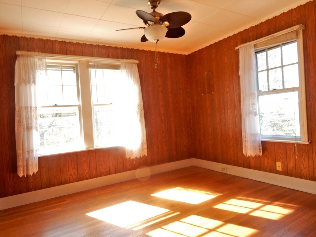 11 Gault Road Wareham, MA 02576 - Photo 16 of 23