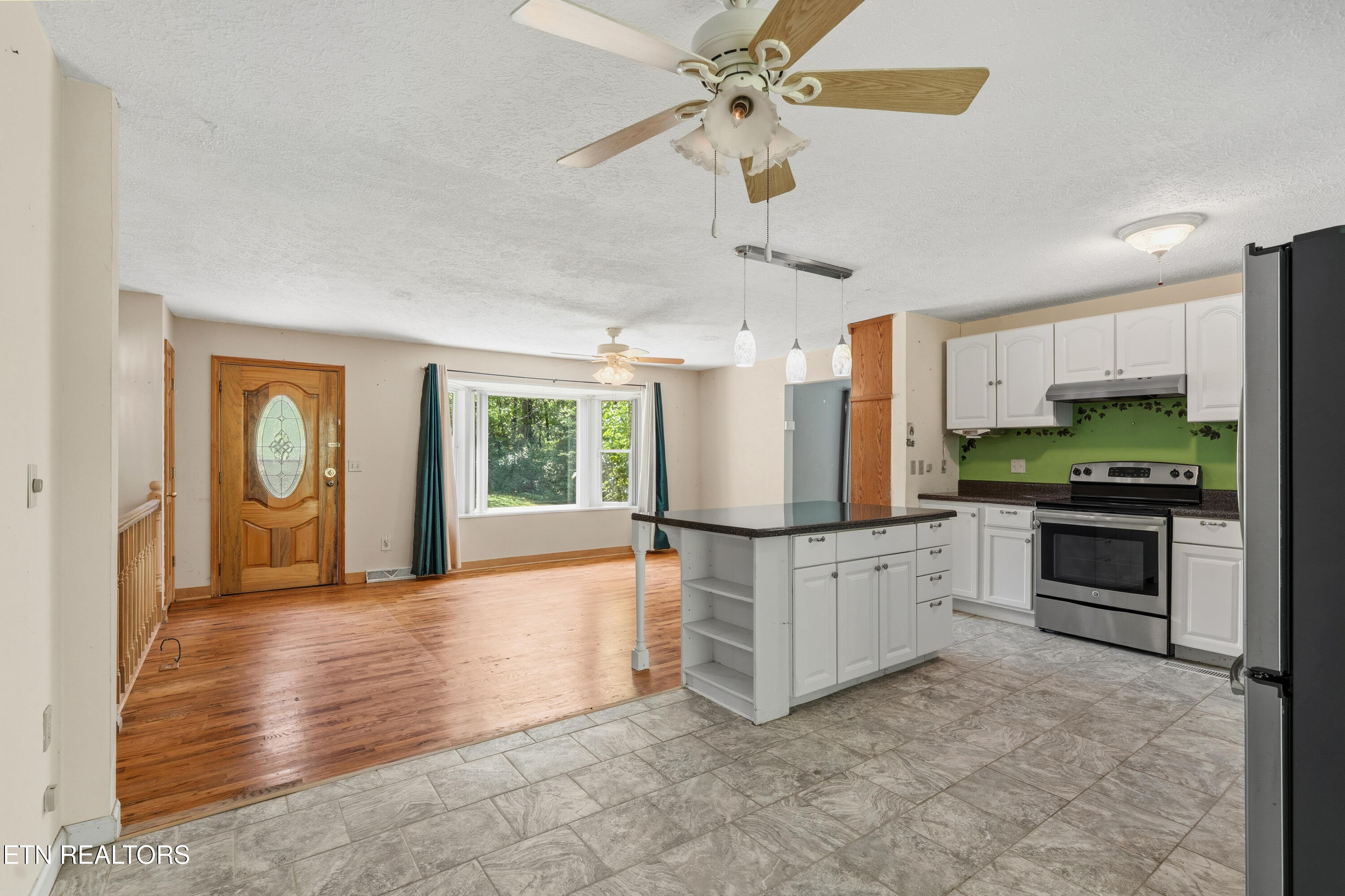 2135 Belt Road Knoxville, TN 37920 - Photo 15 of 41 DSC09259