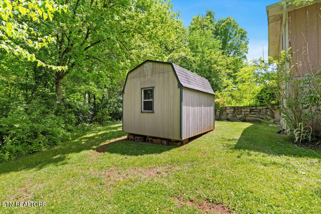 2135 Belt Road Knoxville, TN 37920 - Photo 22 of 41 DSC09182