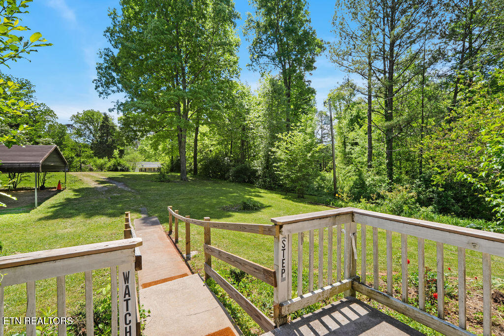 2135 Belt Road Knoxville, TN 37920 - Photo 4 of 41 DSC09129