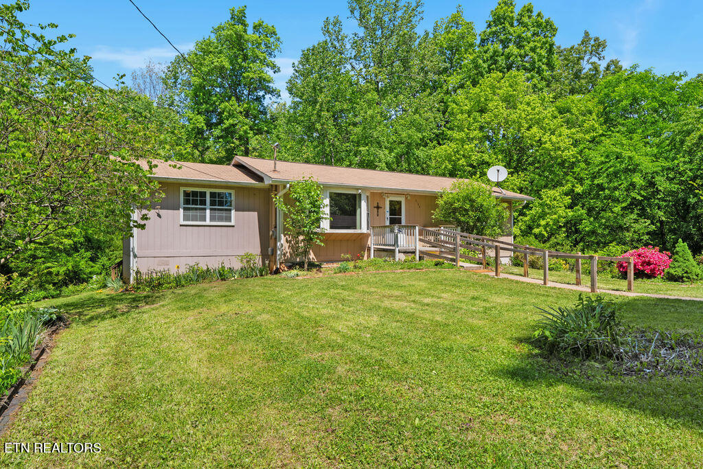 2135 Belt Road Knoxville, TN 37920 - Photo 5 of 41 DSC09119