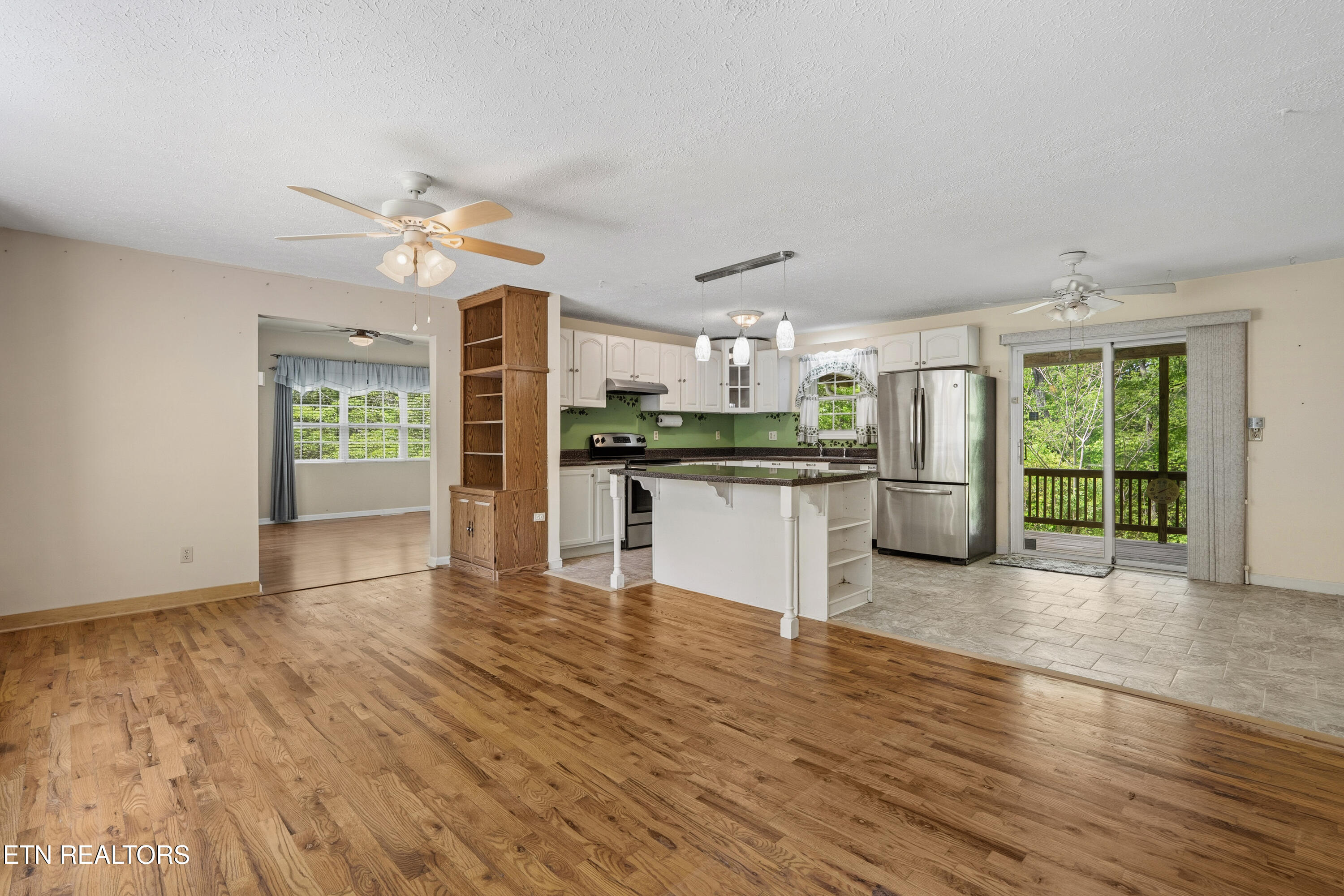 2135 Belt Road Knoxville, TN 37920 - Photo 7 of 41 DSC09284