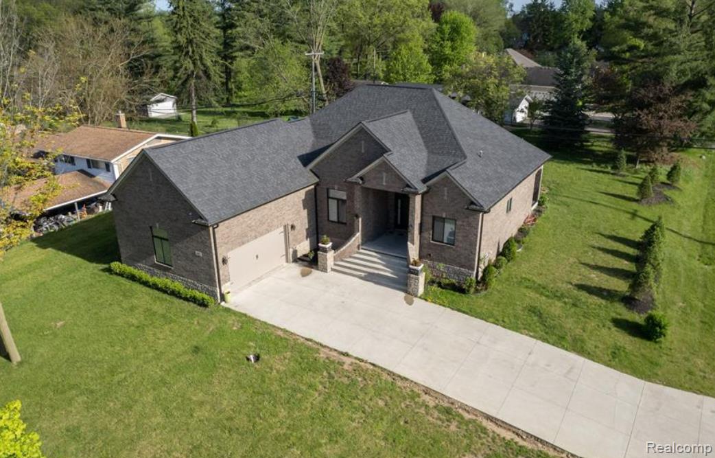 1497 Walton Blvd. Rochester, MI 48309 - Photo 33 of 35 Gallery Image 33