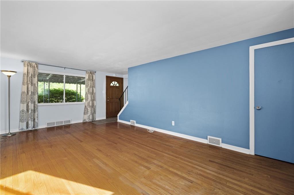 1136 Jacks Run Road North Versailles, PA 15137 - Photo 7 of 29 Gallery Image 7
