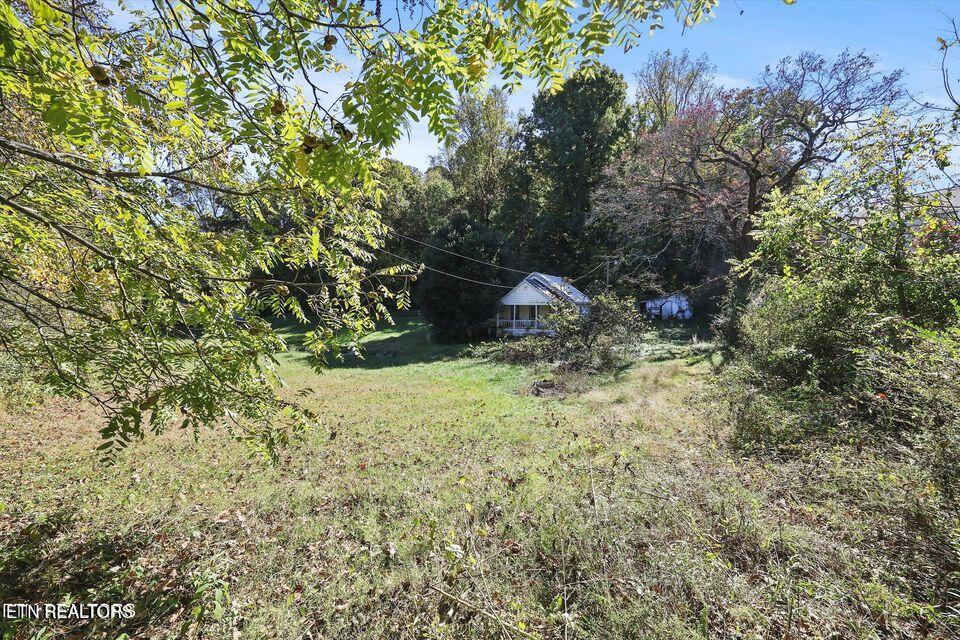 20251018223754953356000000-o