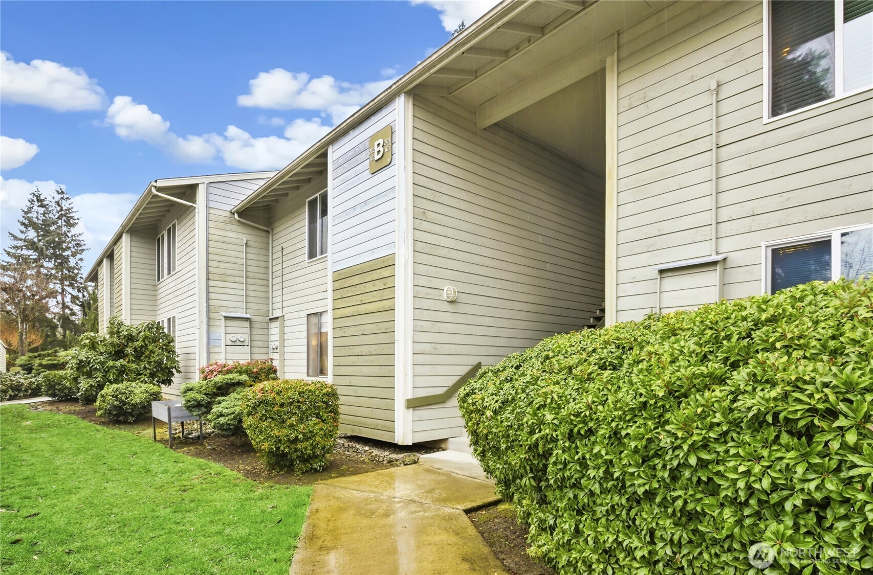 14401 Southeast Petrovitsky Road, Unit B102 Renton, WA 98058 - Photo 1 of 28