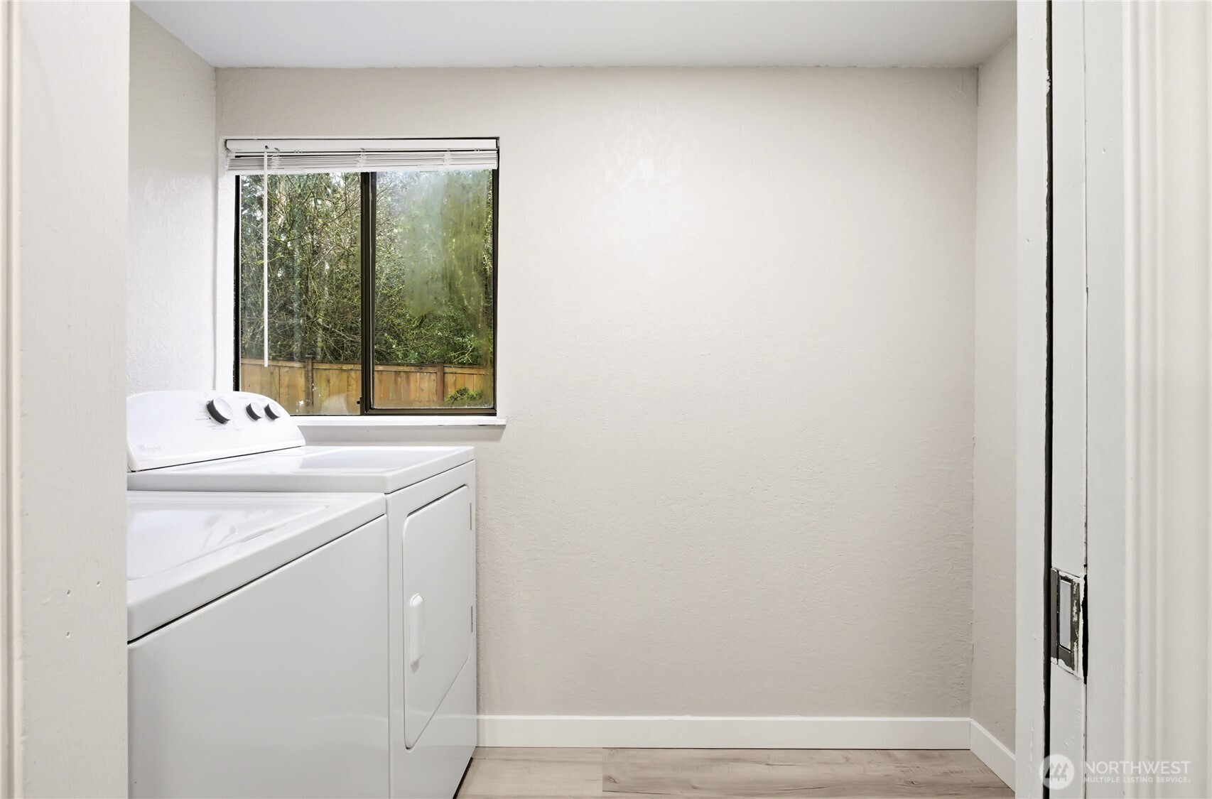 14401 Southeast Petrovitsky Road, Unit B102 Renton, WA 98058 - Photo 19 of 28