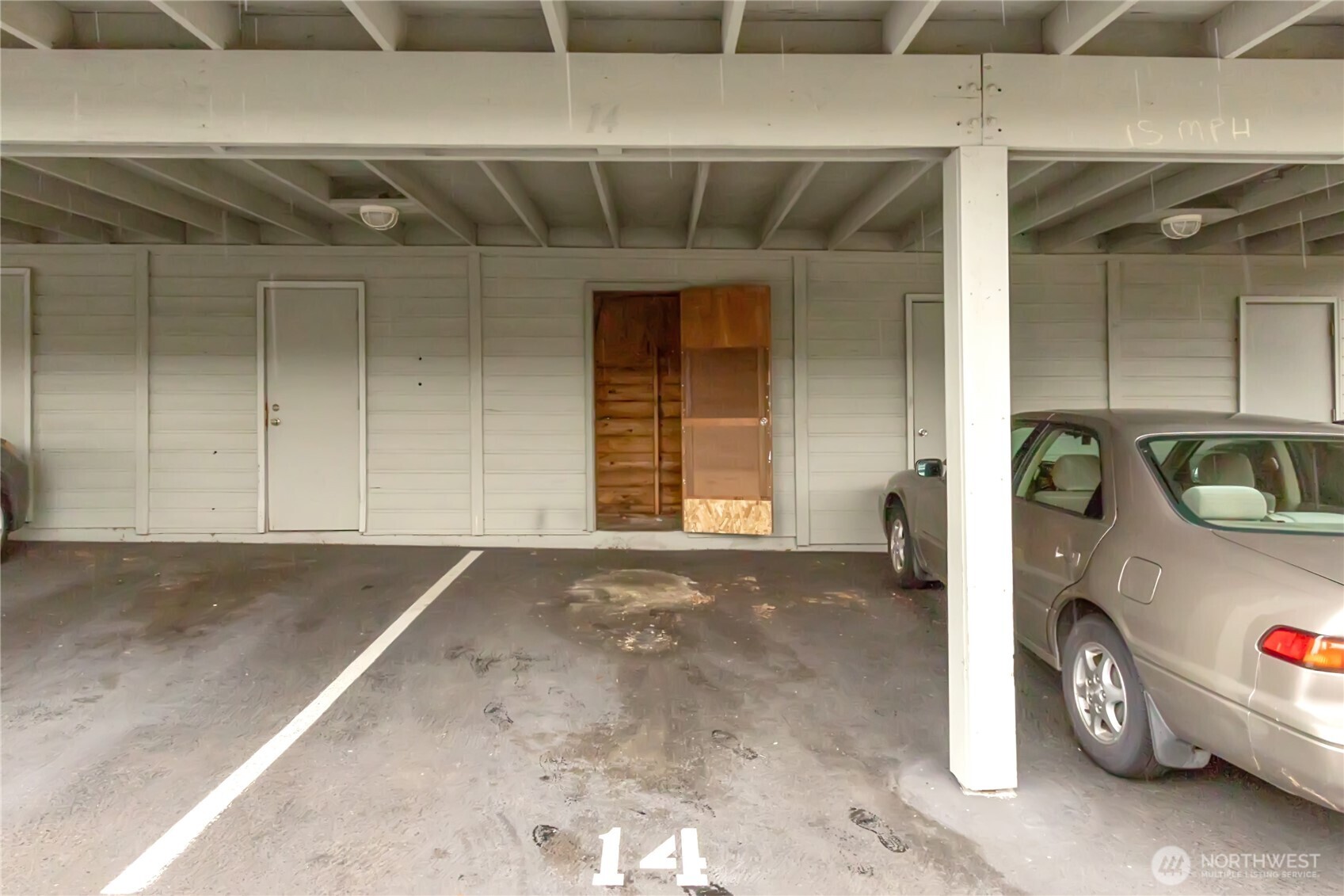 14401 Southeast Petrovitsky Road, Unit B102 Renton, WA 98058 - Photo 26 of 28