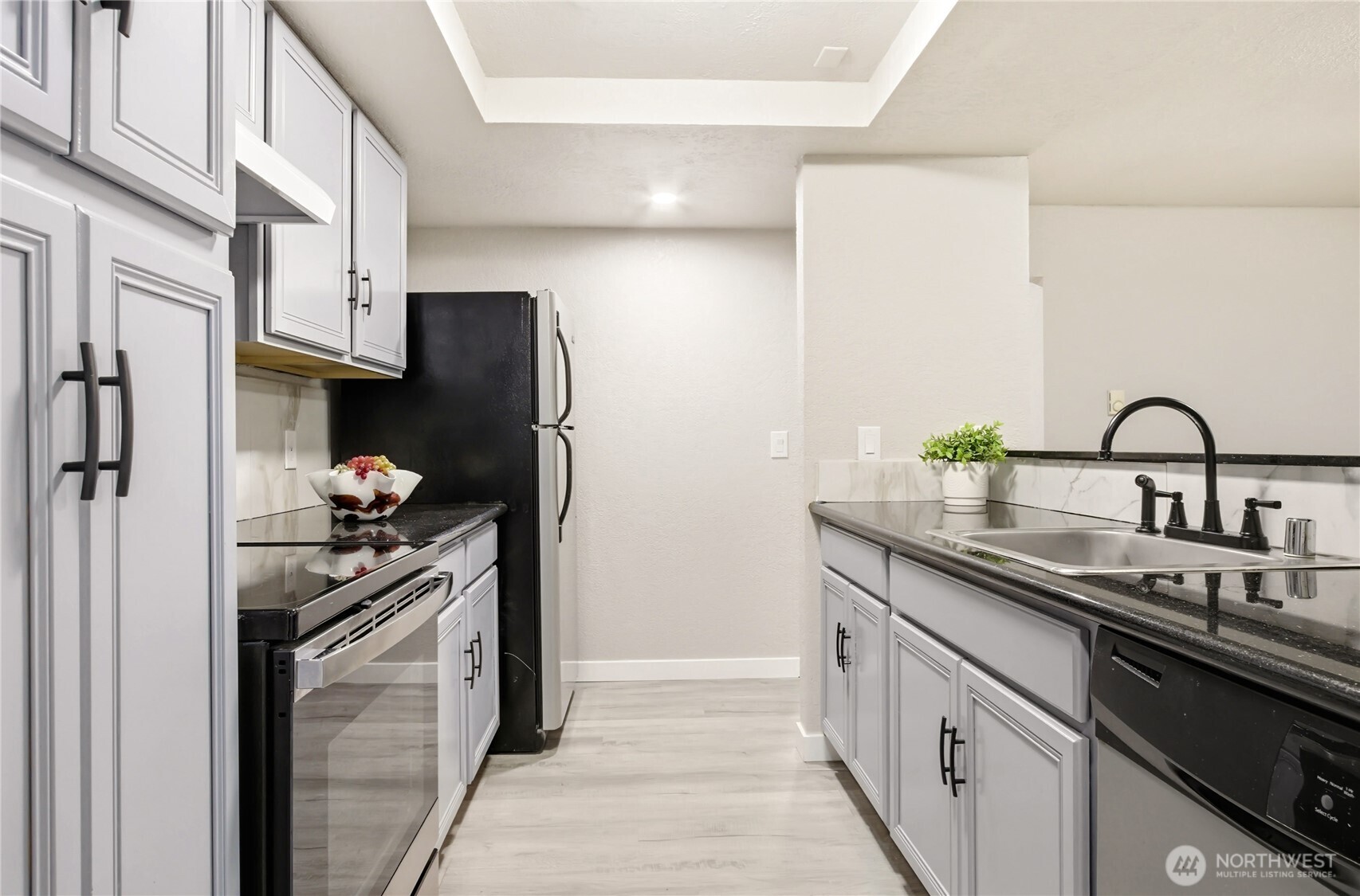 14401 Southeast Petrovitsky Road, Unit B102 Renton, WA 98058 - Photo 6 of 28