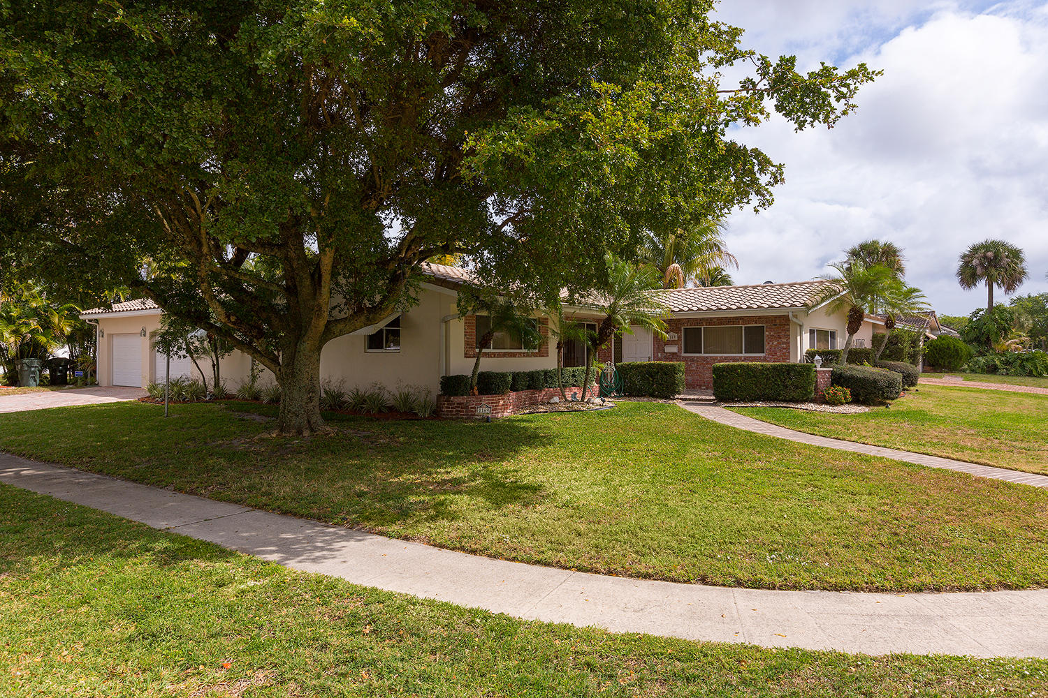 1169 Southwest 14th Street Boca Raton, FL 33486 - Photo 2 of 22 02_FrontExterior2.jpg
