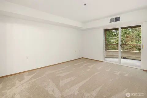$410,000 | 1822 152nd Avenue Northeast, Unit E311, Bellevue, WA 98007
