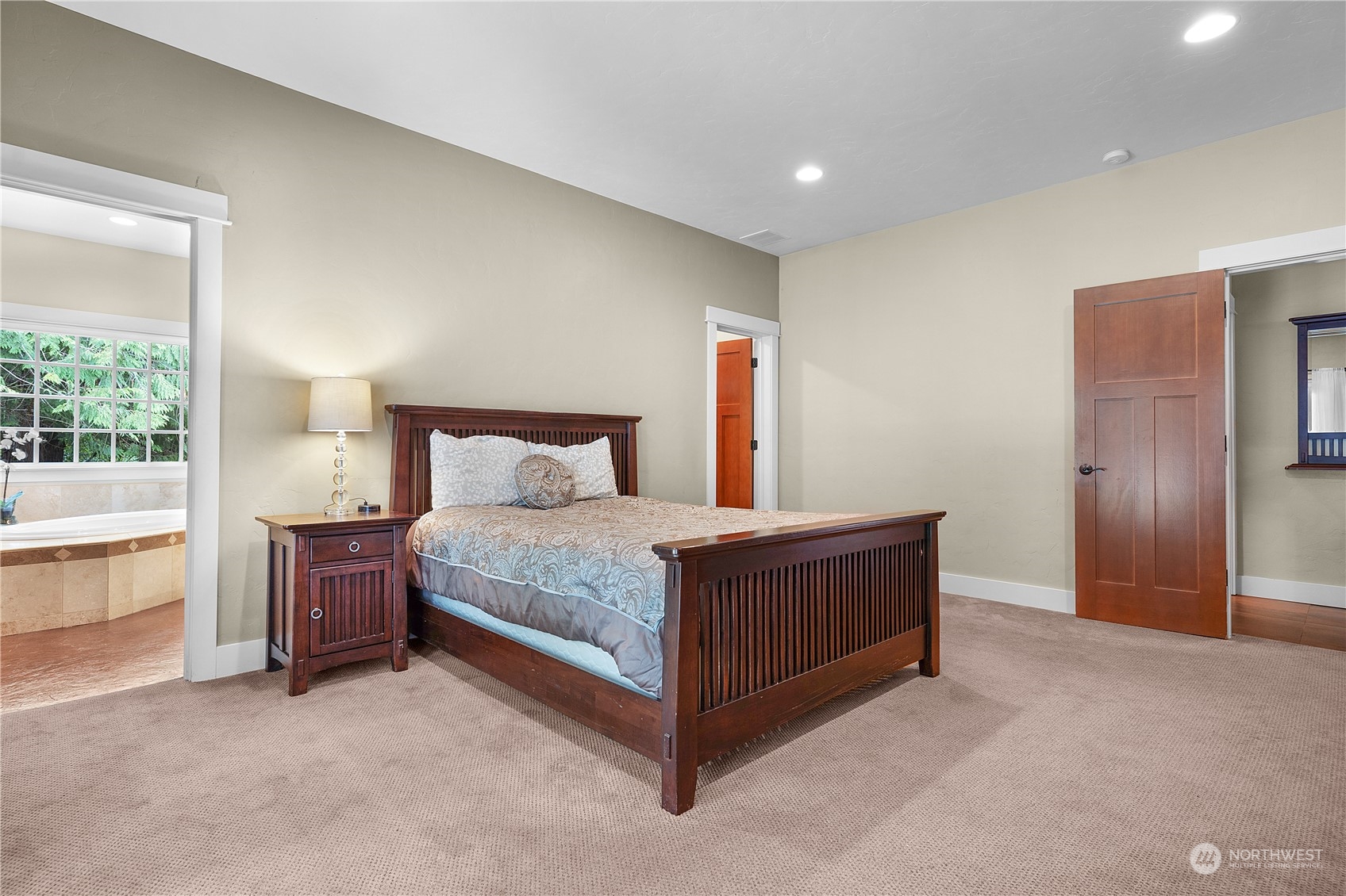 3409 Northwest Cooper Point Road Northwest Olympia, WA 98502 - Photo 29 of 40 Gallery Image 29