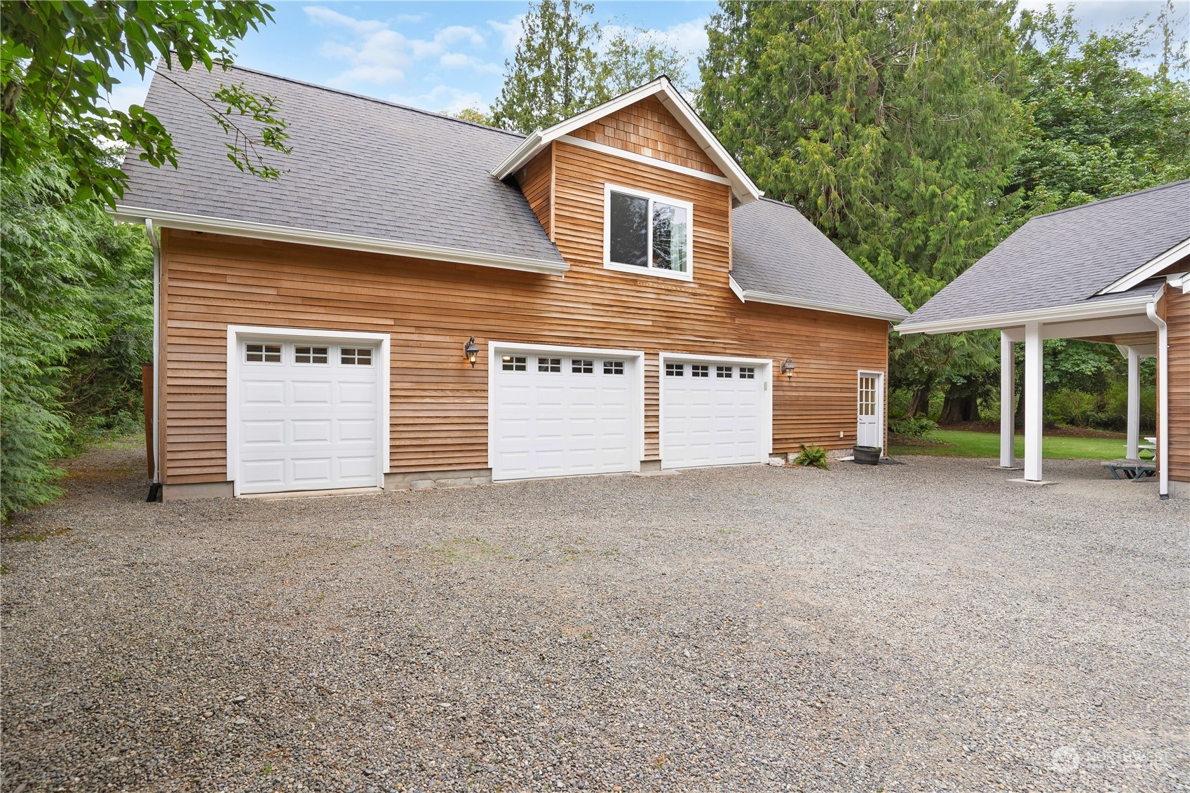 3409 Northwest Cooper Point Road Northwest Olympia, WA 98502 - Photo 4 of 40 Gallery Image 4