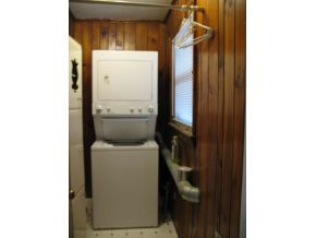 400 Sioux Road Bristol, VA 24201 - Photo 16 of 17 Laundry Room