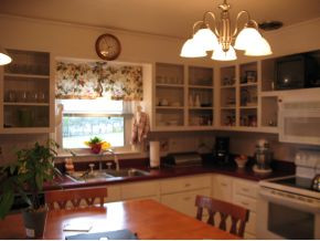 400 Sioux Road Bristol, VA 24201 - Photo 7 of 17 Kitchen