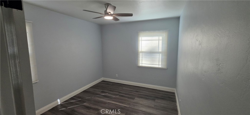 1498 Powell Way Riverside, CA 92501 - Photo 10 of 21 Gallery Image 10