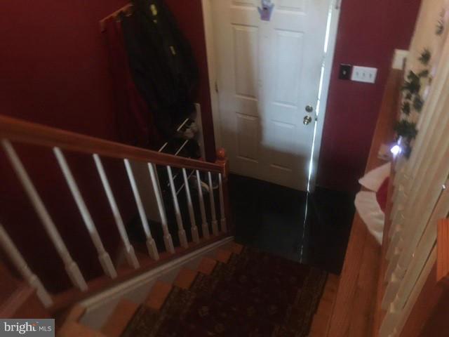 13101 North Point Lane Laurel, MD 20708 - Photo 10 of 23 Stairs