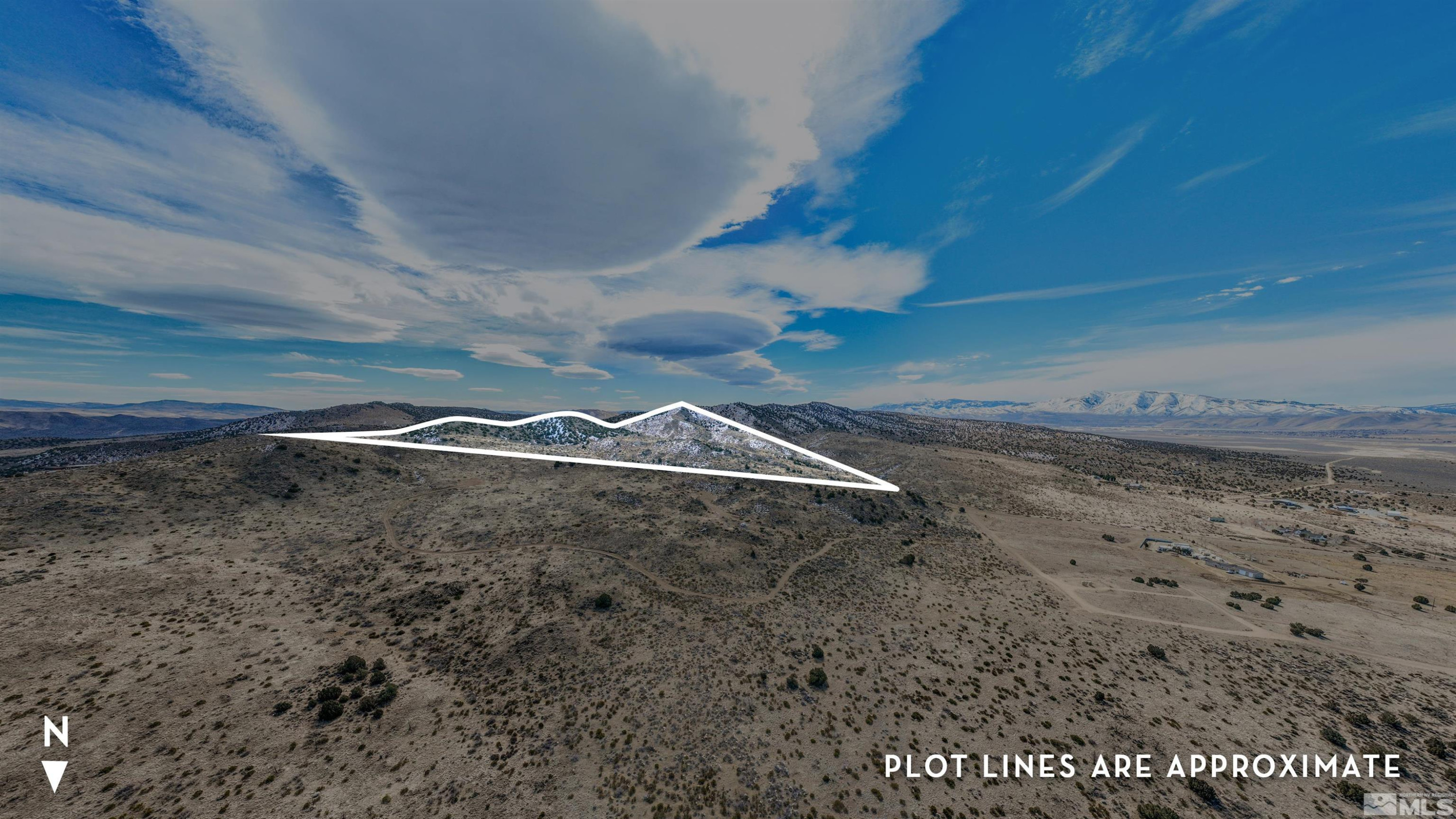 125 Oregon Hills Lane Reno, NV 89506 - Photo 11 of 32 a view of a dry yard
