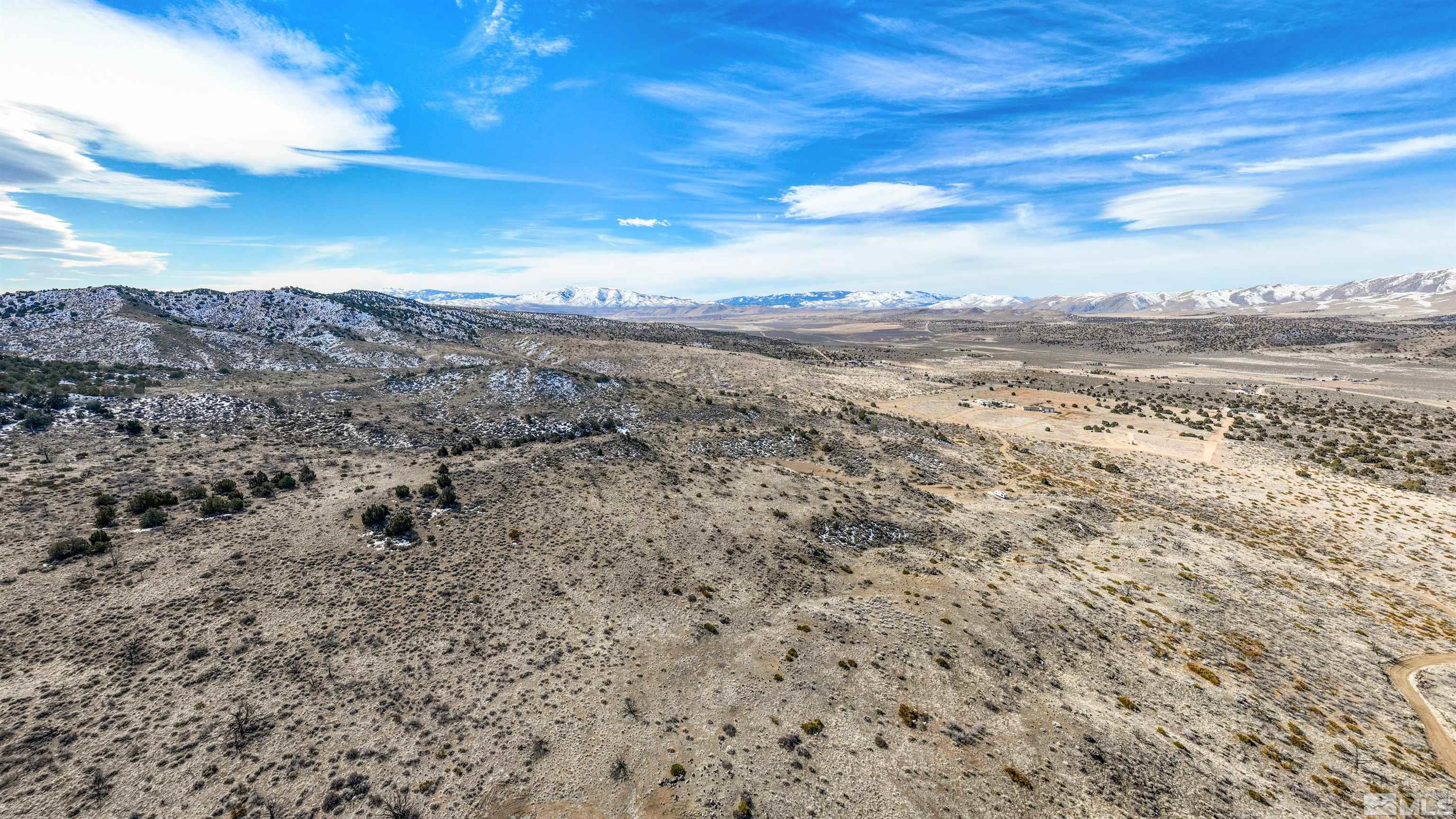 125 Oregon Hills Lane Reno, NV 89506 - Photo 18 of 32 a view of a sky from a yard
