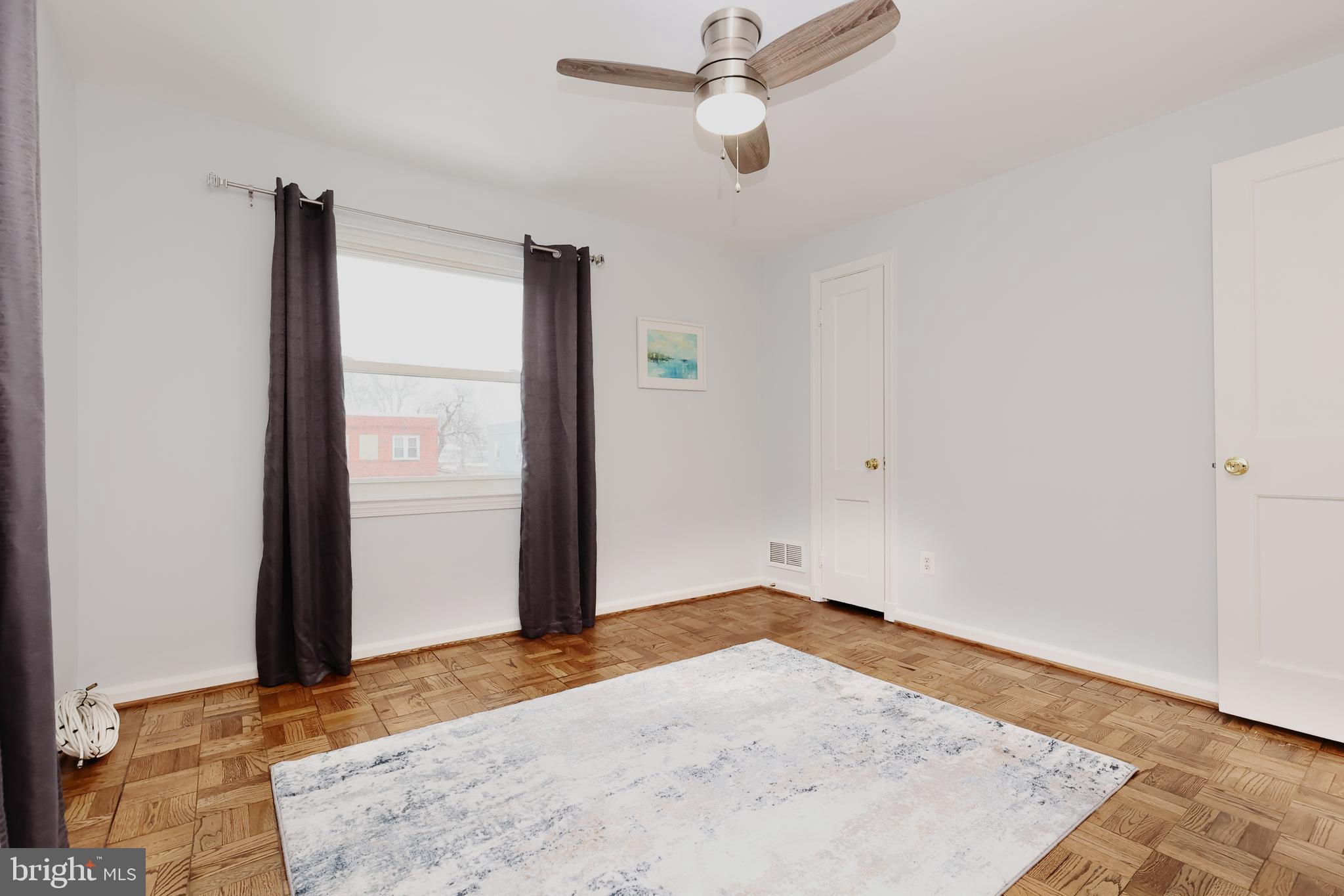3005 16th Road South Arlington, VA 22204 - Photo 17 of 32