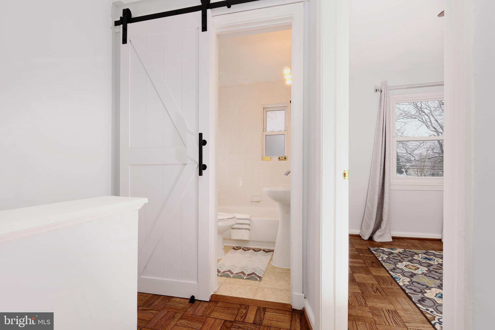 3005 16th Road South Arlington, VA 22204 - Photo 18 of 32