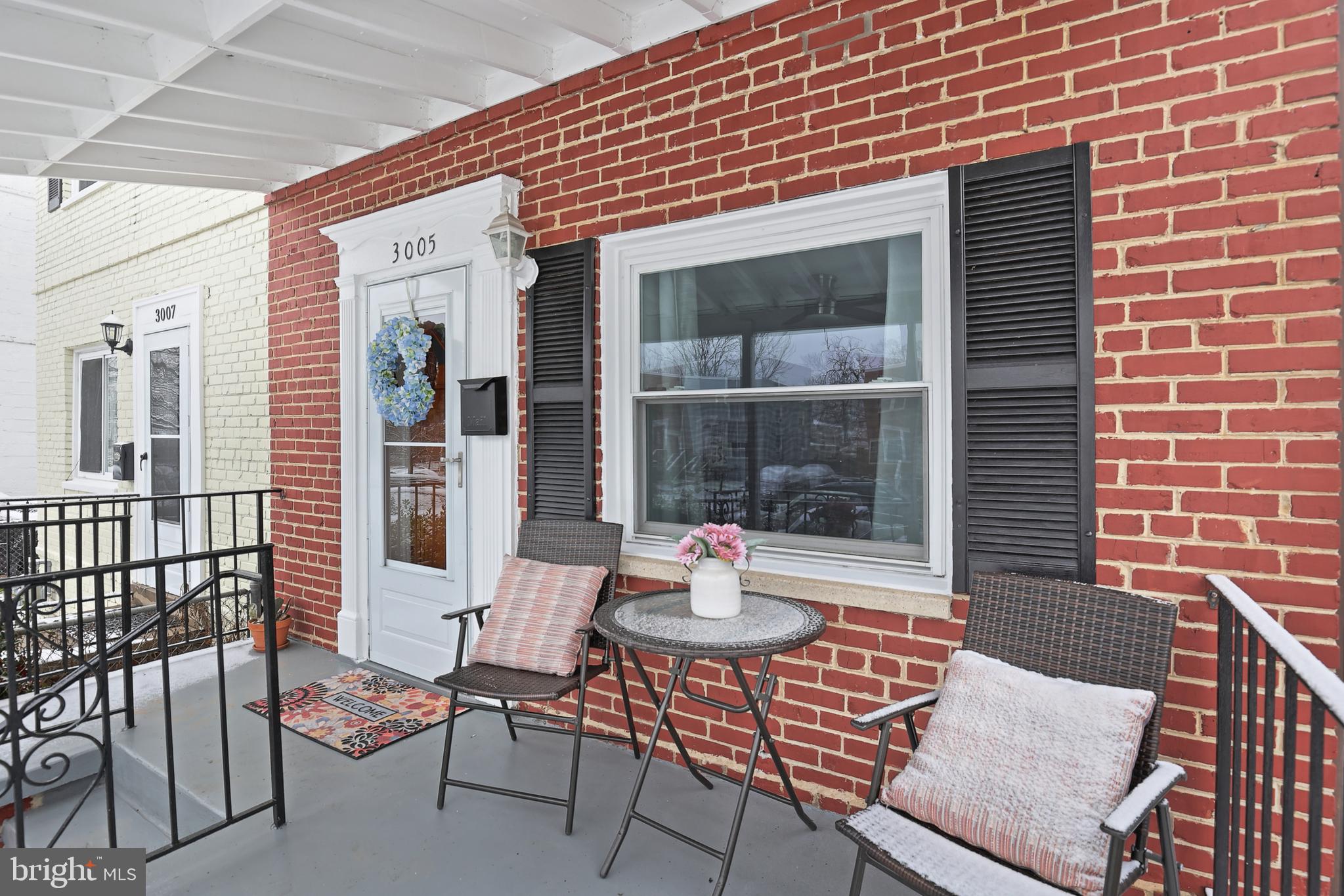 3005 16th Road South Arlington, VA 22204 - Photo 3 of 32