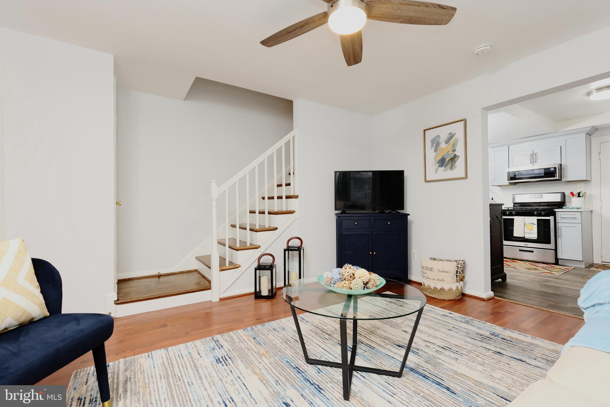 3005 16th Road South Arlington, VA 22204 - Photo 8 of 32