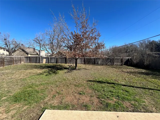 $2,200 | 2100 Boyer Drive, Taylor, TX 76574