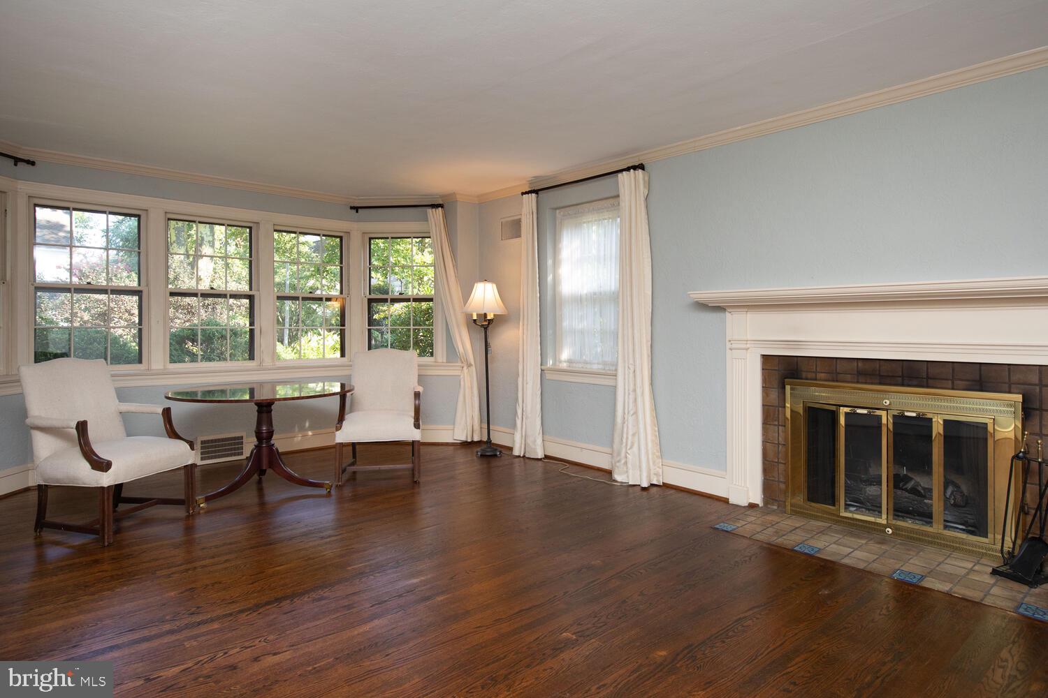 317 Fisher Road Jenkintown, PA 19046 - Photo 14 of 60 Living Room
