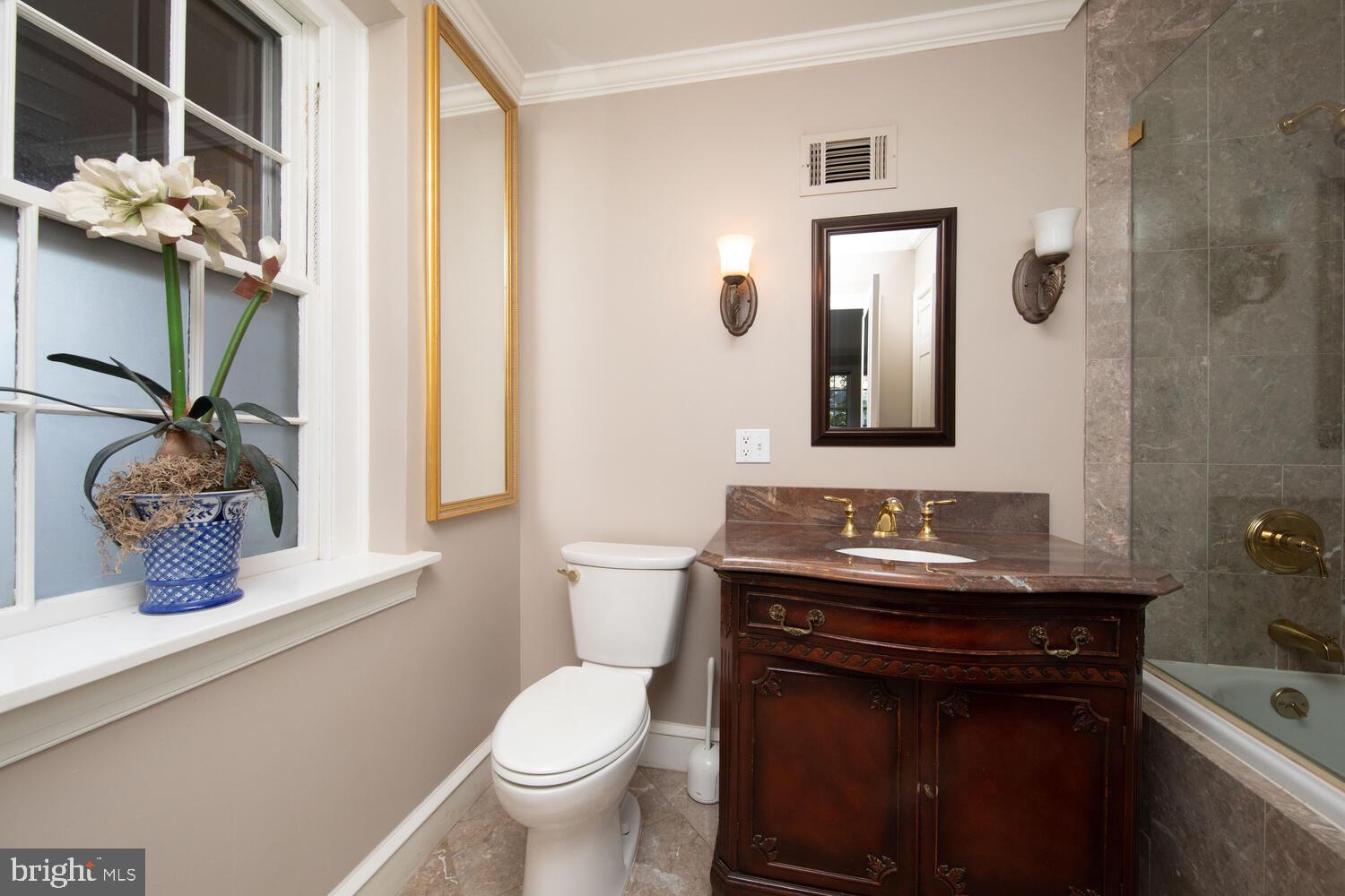 317 Fisher Road Jenkintown, PA 19046 - Photo 32 of 60 UPdated Primary Bathroom