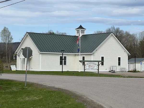 $139,900 | 776 Fairfax Road, Fletcher, VT 05444