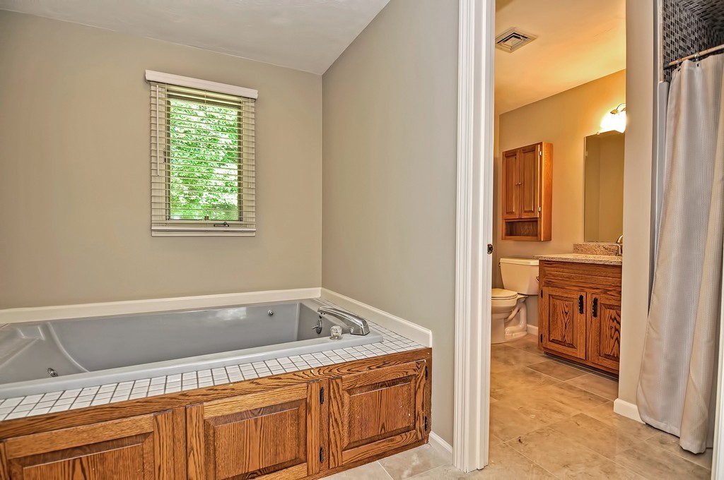 80 Mitchell Road Holliston, MA 01746 - Photo 18 of 30 Gallery Image 18