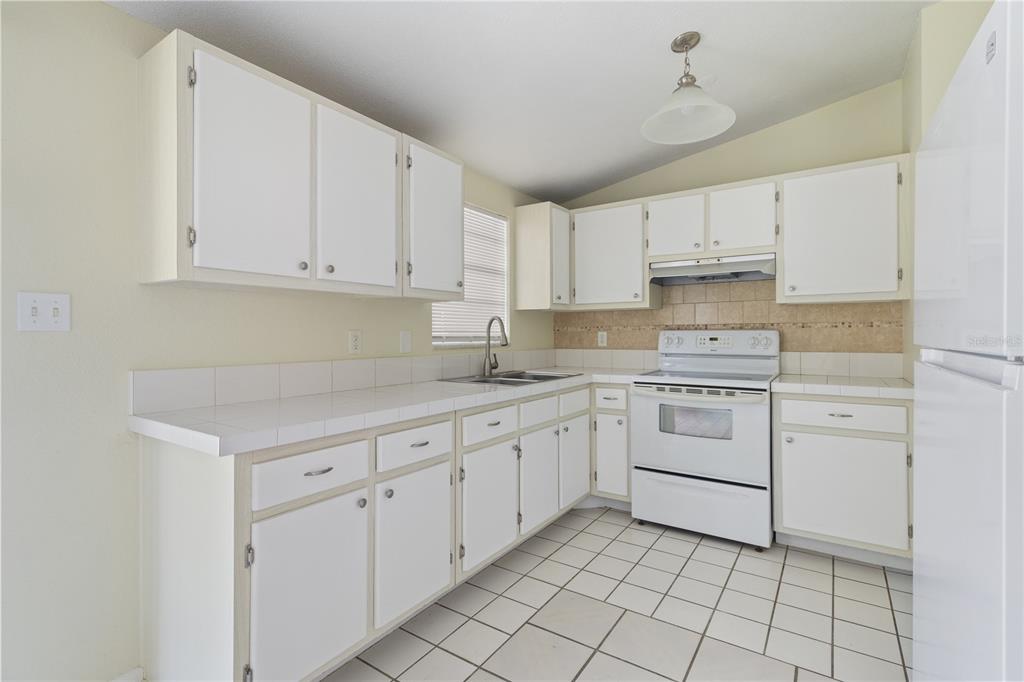 22312 Lasalle Road Port Charlotte, FL 33952 - Photo 11 of 39