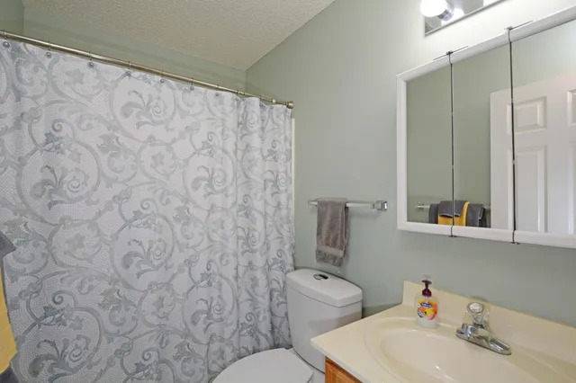 $279,900 | 6463 Brook Lane, Savage, MN 55378