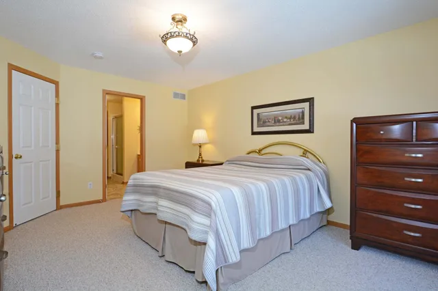 $279,900 | 6463 Brook Lane, Savage, MN 55378