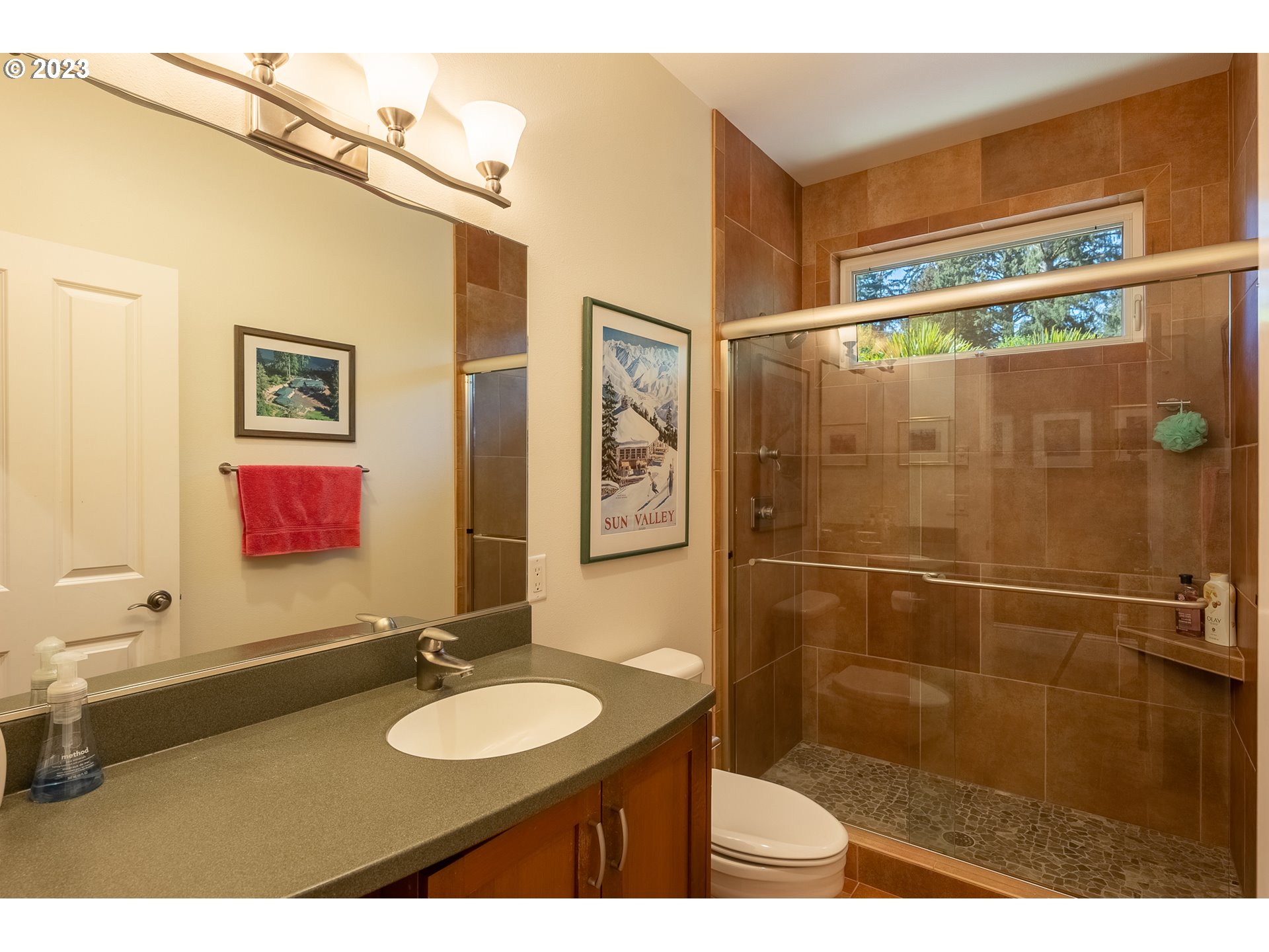 83917 Cloud 9 Road Florence, OR 97439 - Photo 20 of 48 a bathroom with a sink and a mirror