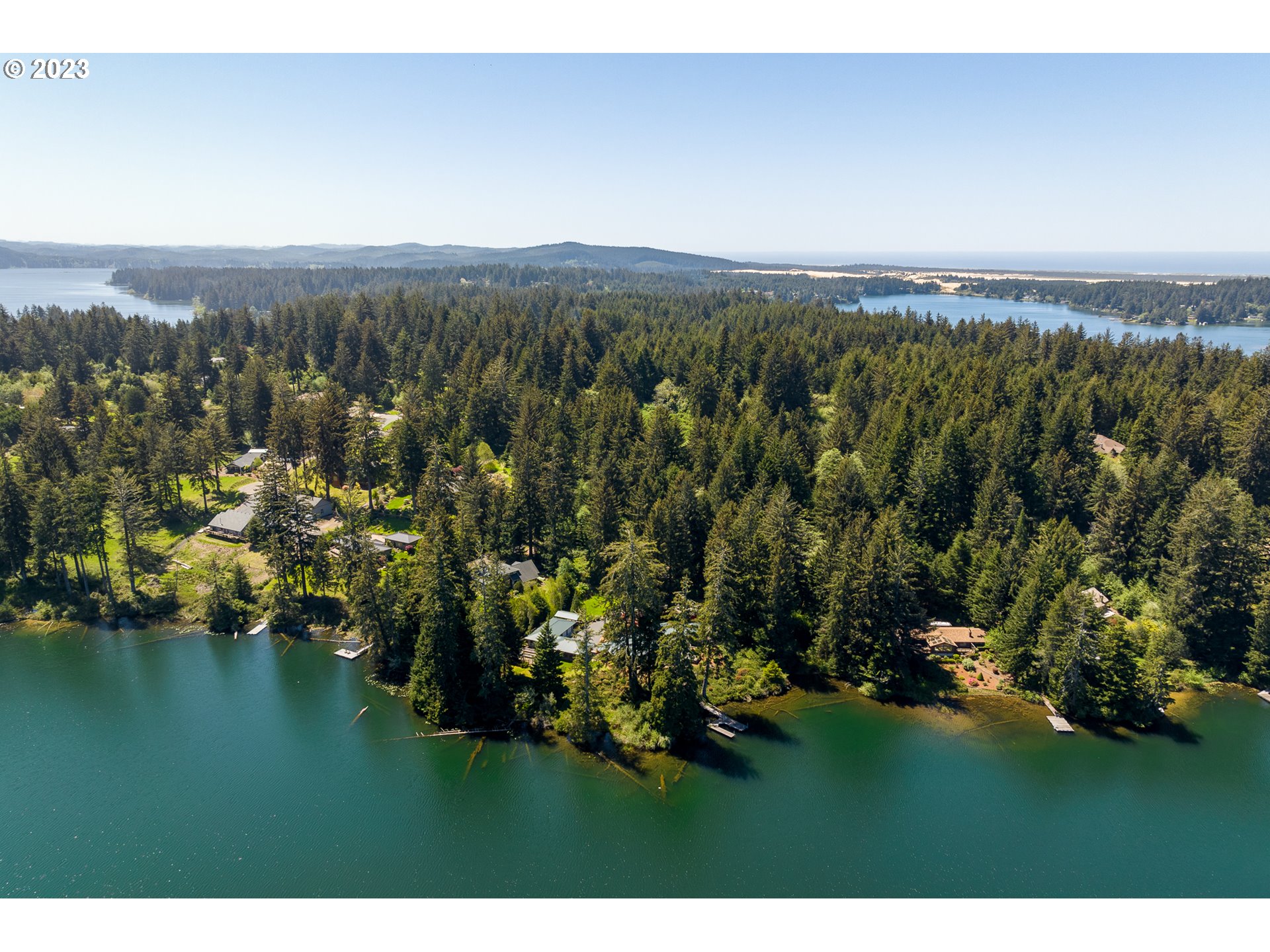 83917 Cloud 9 Road Florence, OR 97439 - Photo 48 of 48 a view of lake and mountain