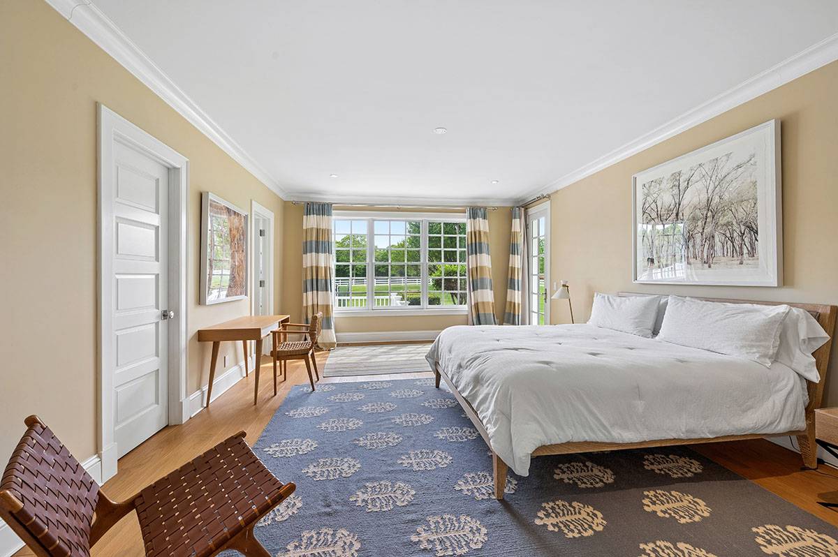 1 Green Hollow Road East Hampton, NY 11937 - Photo 13 of 36