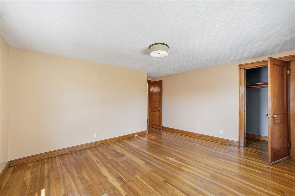 126 Brookfield Road Winthrop, MA 02152 - Photo 25 of 39