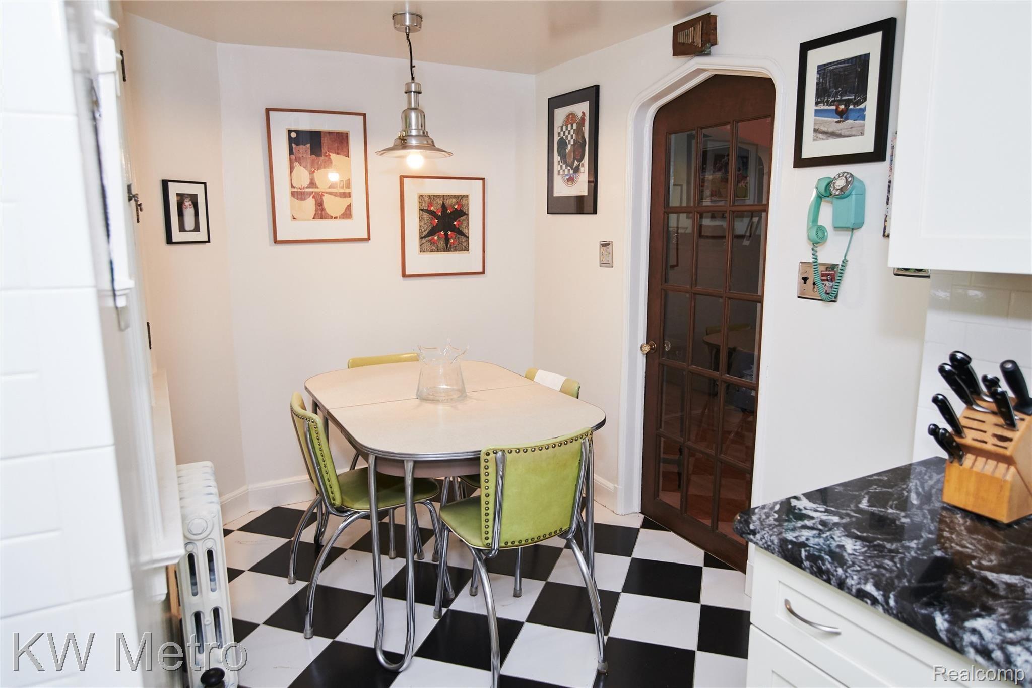 19320 Afton Road Highland Park, MI 48203 - Photo 25 of 59 19320 Afton -- Breakfast Nook.jpg