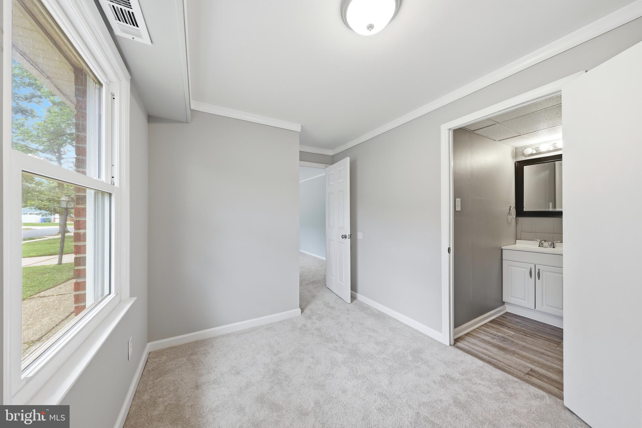 31 Heritage Road Marlton, NJ 08053 - Photo 17 of 36 Bonus Room