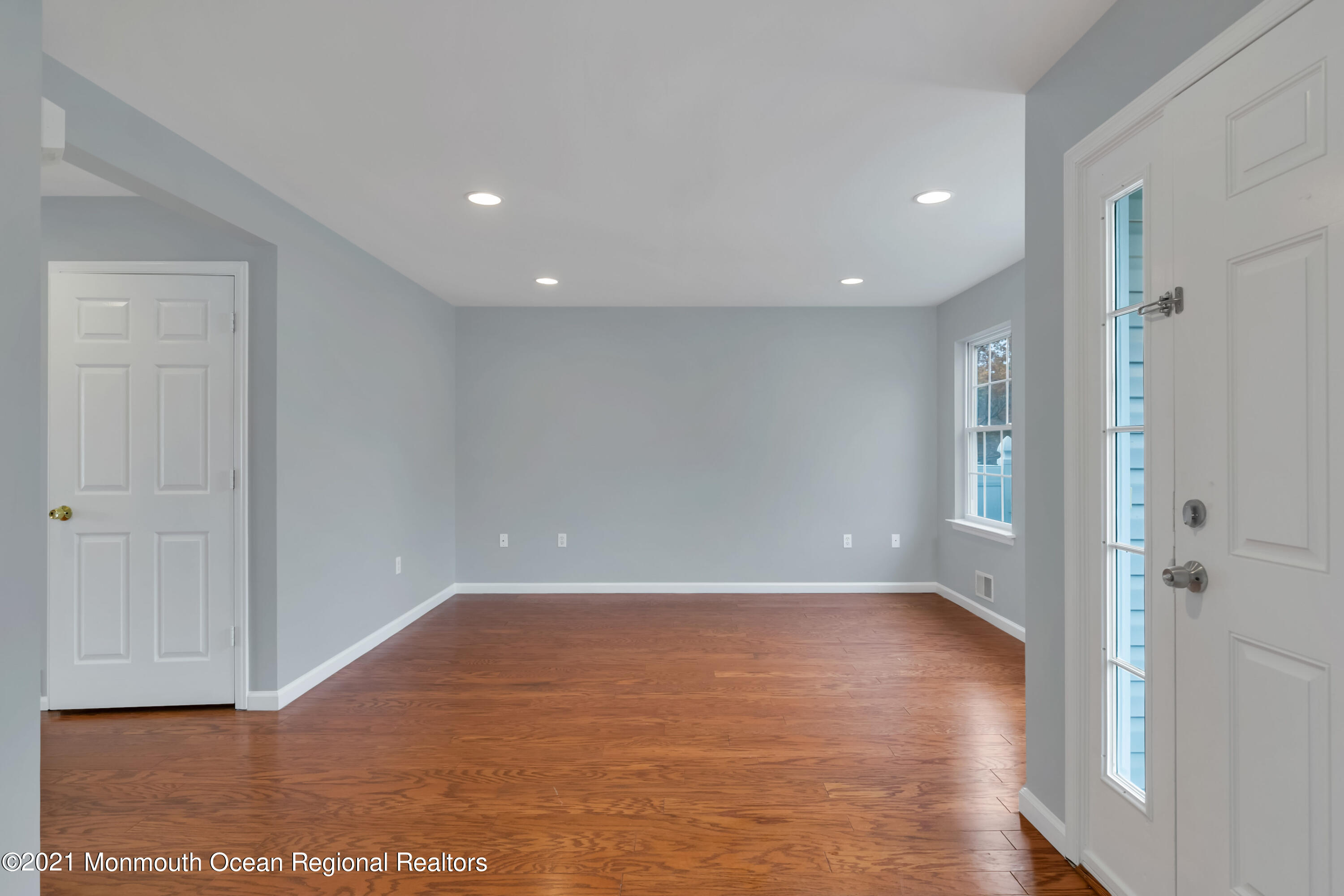 93 Mapletree Road Toms River, NJ 08753 - Photo 11 of 17 93 Mapletree Rd Toms River NJ-print-014-