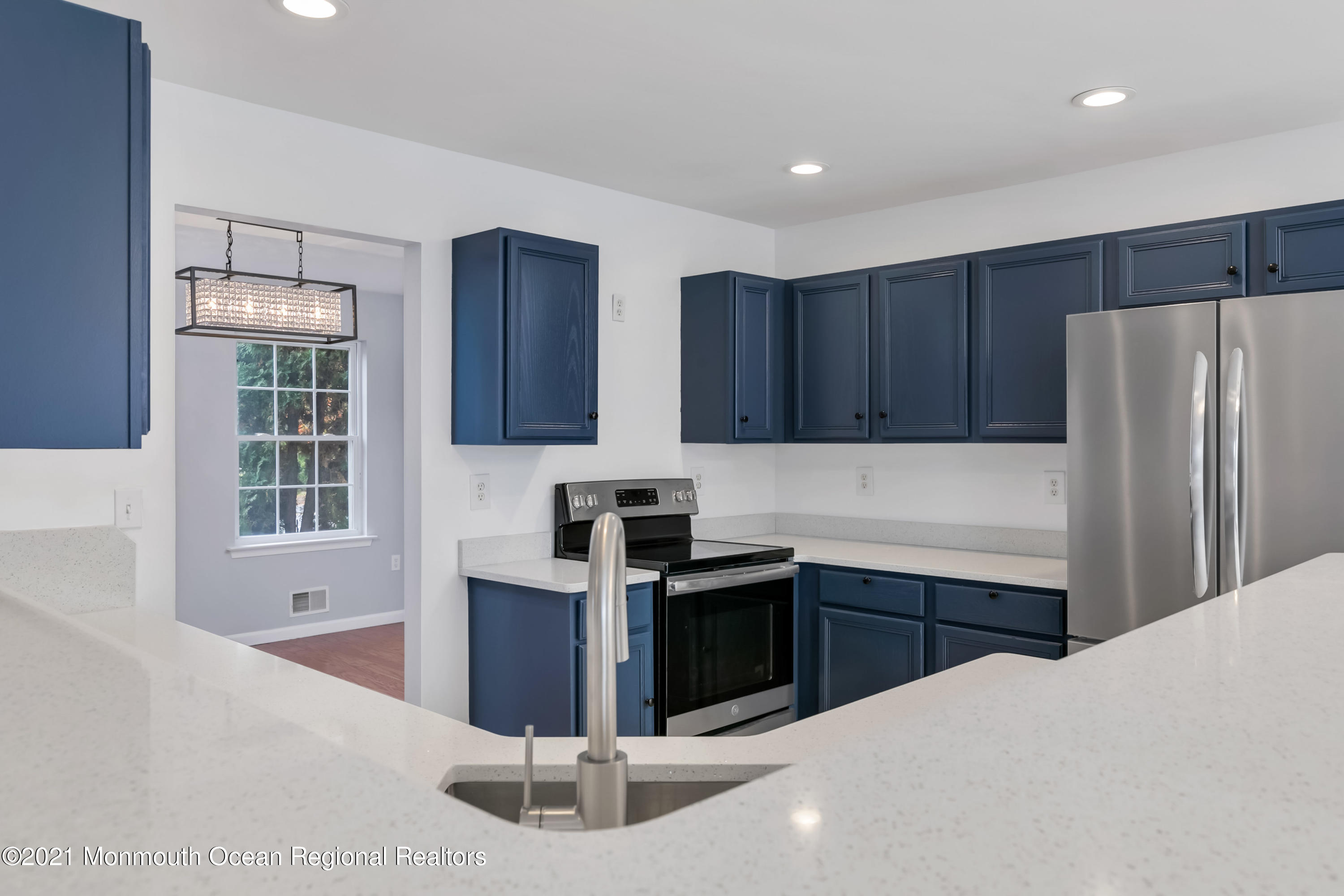 93 Mapletree Road Toms River, NJ 08753 - Photo 7 of 17 93 Mapletree Rd Toms River NJ-print-035-