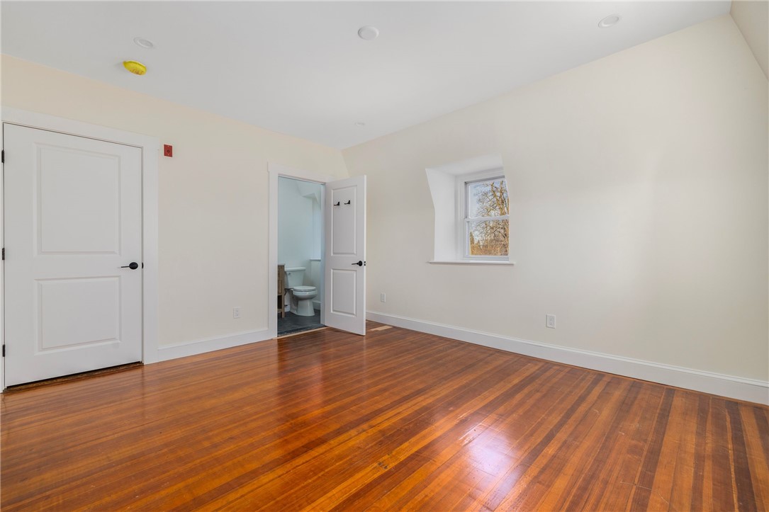 67 Perry Street, Unit 7 Newport, RI 02840 - Photo 18 of 27