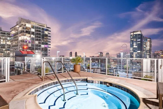 a area with table and chairs