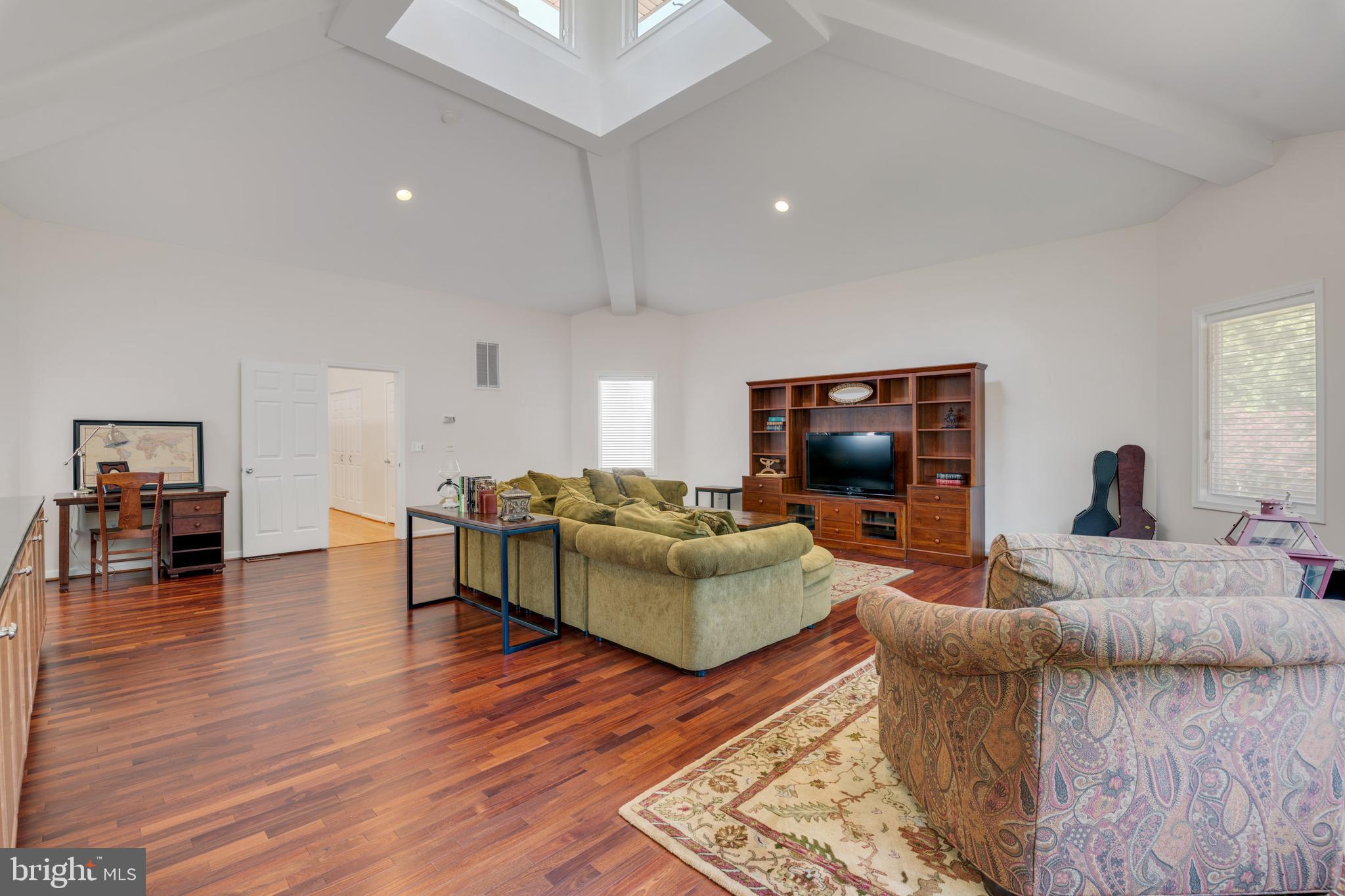 287 Long Point Road Crownsville, MD 21032 - Photo 30 of 51 Family Room in the large cupola